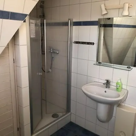Wiesenstr_ Kirr